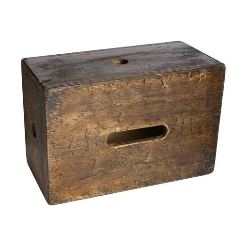 Apple Box Full - Patina